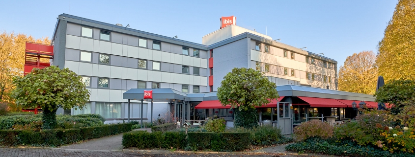 IBIS Tilburg Exterior 027 1920x738